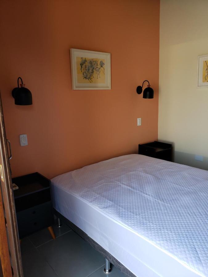 Casa de hóspedes Verano - Bairro Itagua - Com Piscina Ubatuba