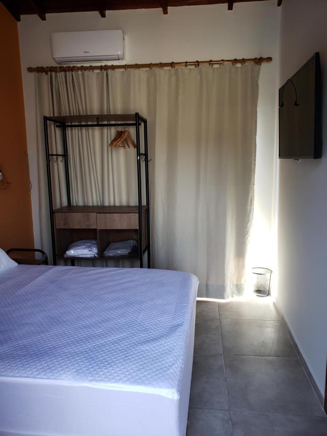Casa de hóspedes Verano - Bairro Itagua - Com Piscina *